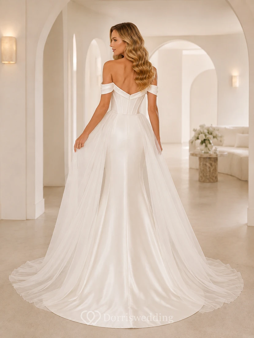 Robe de mariée champêtre en satin sans coutures, épaules dénudées, manches courtes, coupe trapèze, traîne chapelle, plissée view 2