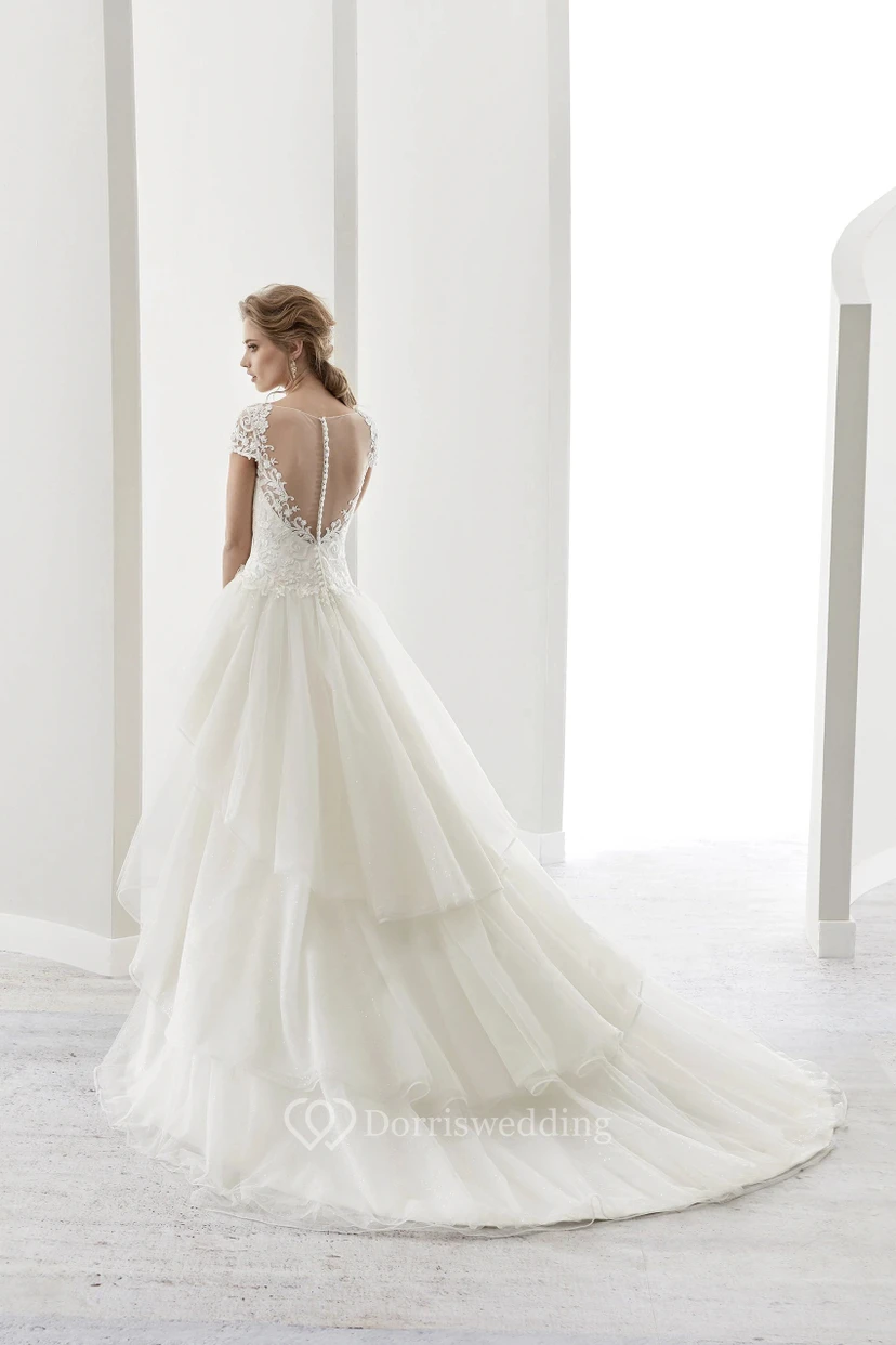 Brautkleid mit Illusion-Juwelenkragen, asymmetrischem Saum, Rüschen und T-Shirt-Ärmeln view 6