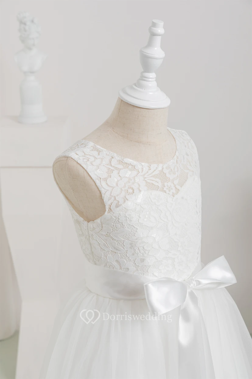 First Communion White Lace Tulle Flowergirl Dress with Bow view 7