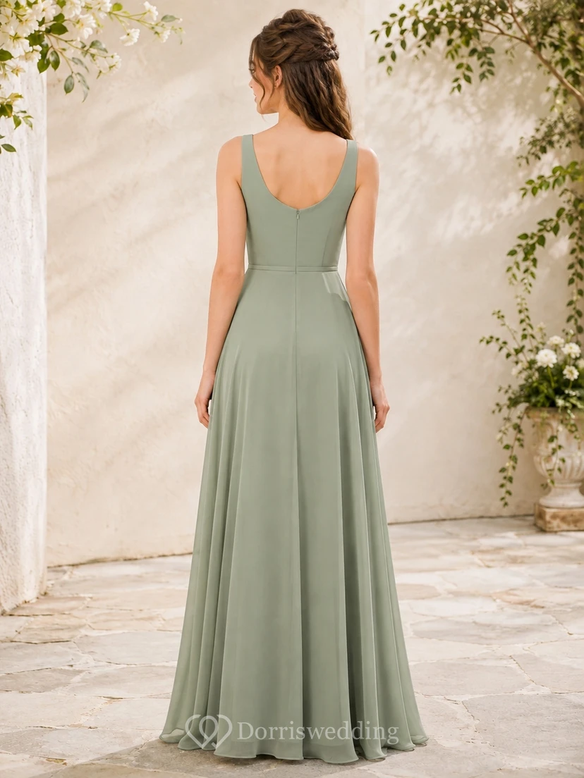 Vestido de dama de honor juvenil color celadón, corte en A, escote drapeado, sin mangas view 2