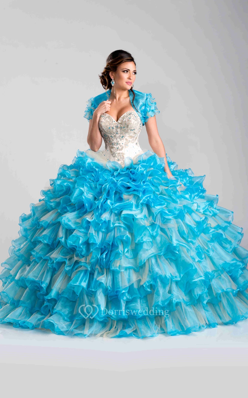 Ballkleid mit Herzausschnitt, mehrlagigen Rüschen und abnehmbarem Cape view 2