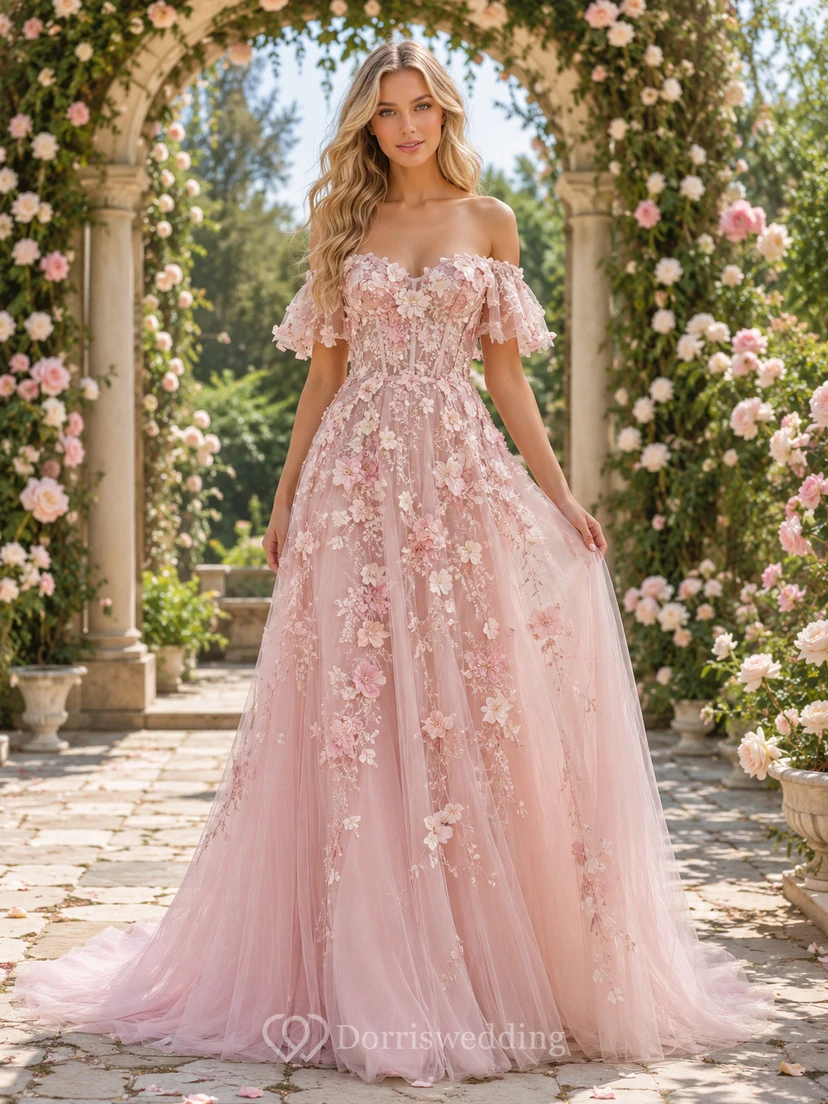 Rosafarbenes schulterfreies Brautkleid mit 3D-Blumenapplikationen im Gartenstil