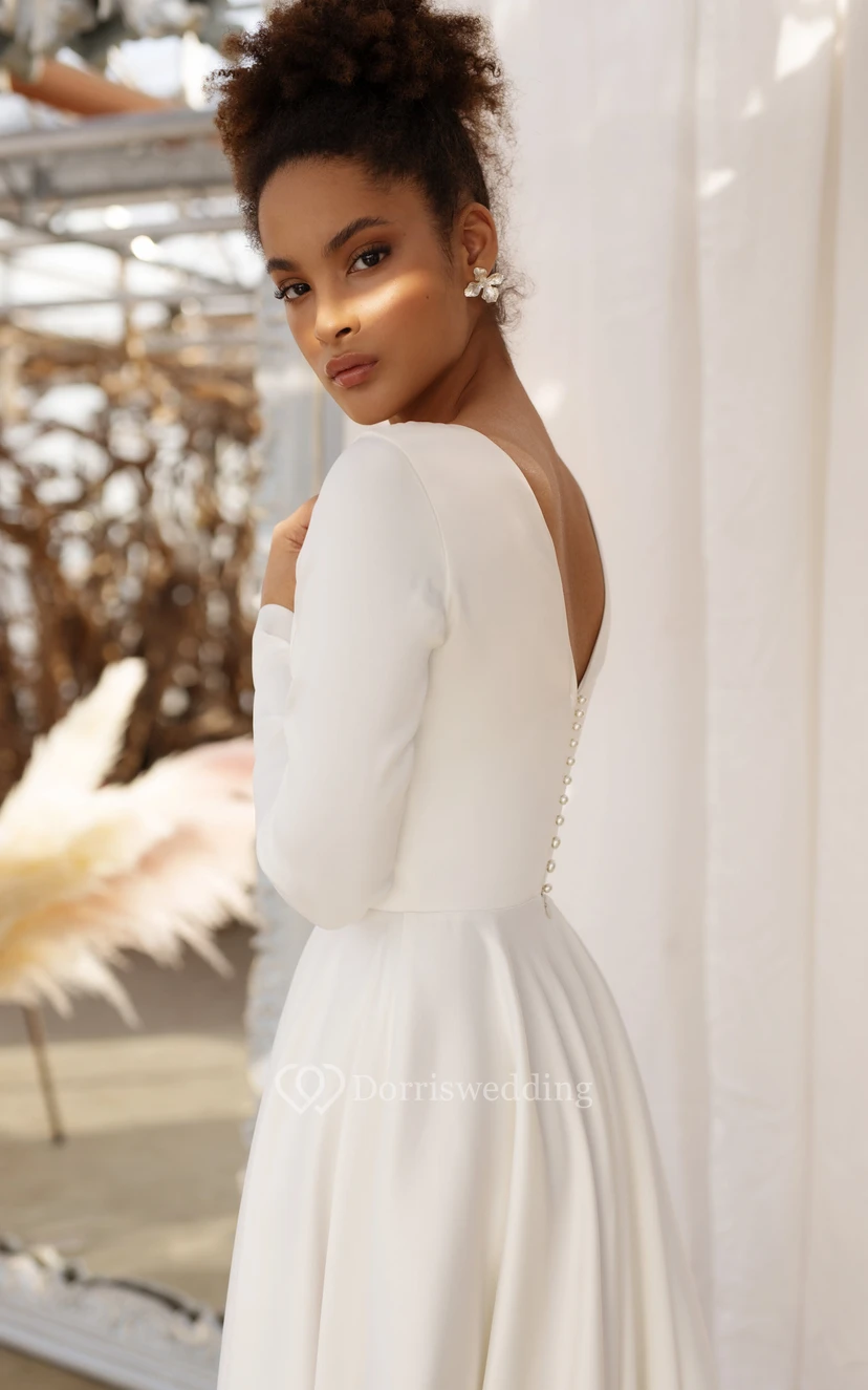 Langärmeliges, bodenlanges Brautkleid aus Satin mit Rundhalsausschnitt und tiefem V-Ausschnitt am Rücken – schlicht und elegant view 5