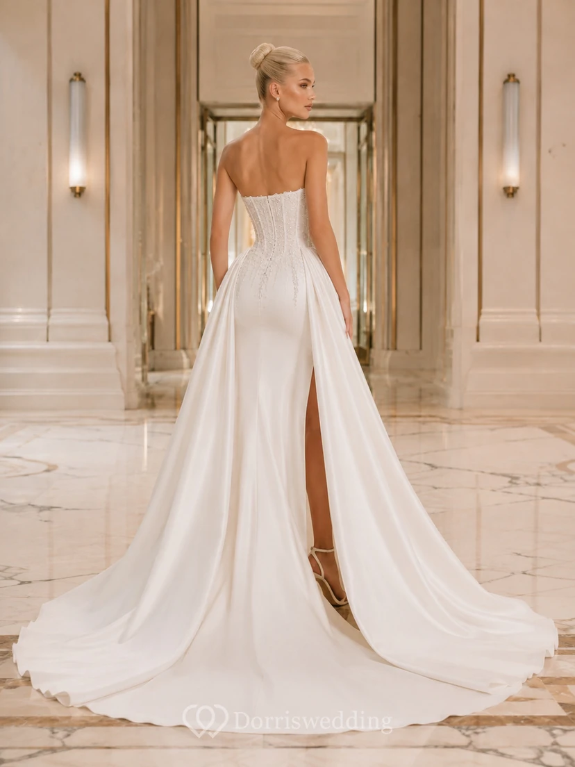 Robe de mariée pavillon en satin botanique, bustier cœur, fourreau, traîne cathédrale, surjupe amovible view 2