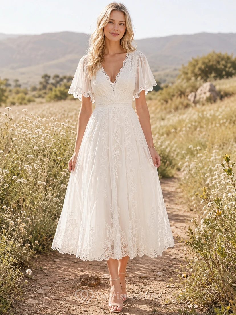 Boho-Brautkleid mit flatternden Ärmeln und Wiesenmuster, wadenlang