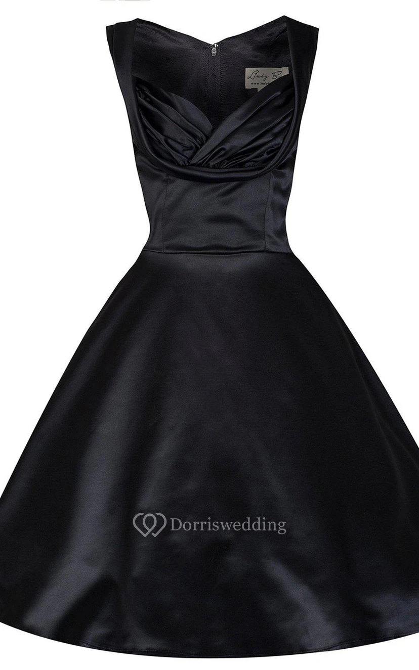 Robe en satin trapèze à manches courtes, longueur genou, coupe A, manches courtes