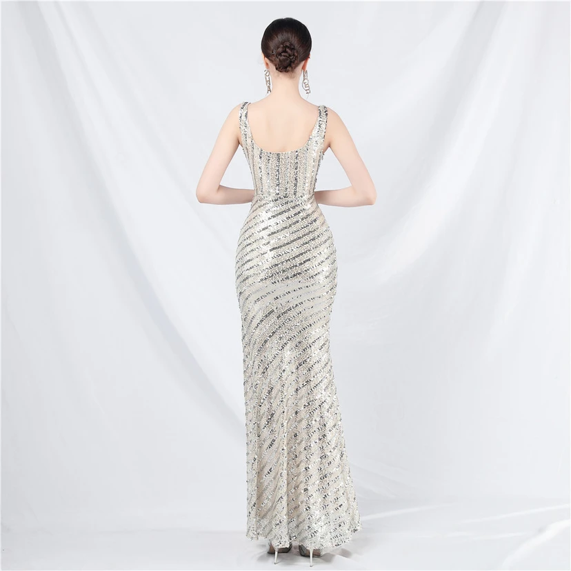 Robe de soirée longue à sequins et perles artisanales view 46