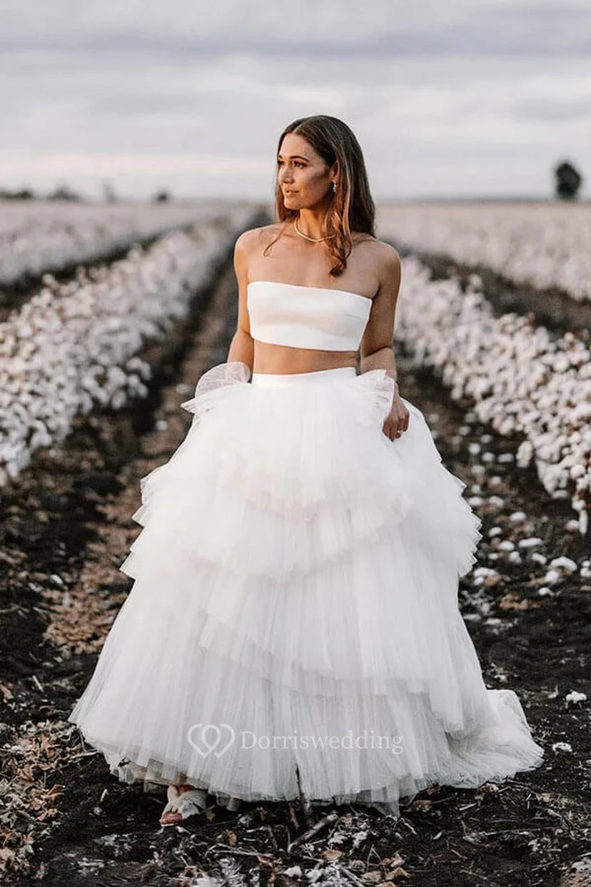 Tulle Two-Tone Empire A-line Layered A-line Wedding Dress view 3