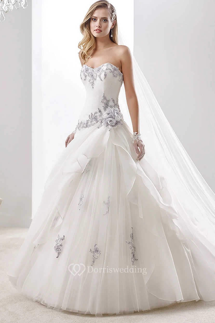 Sweetheart A-line Wedding Gown with Striking Appliques and Asymmetrical Ruffles Overlayer