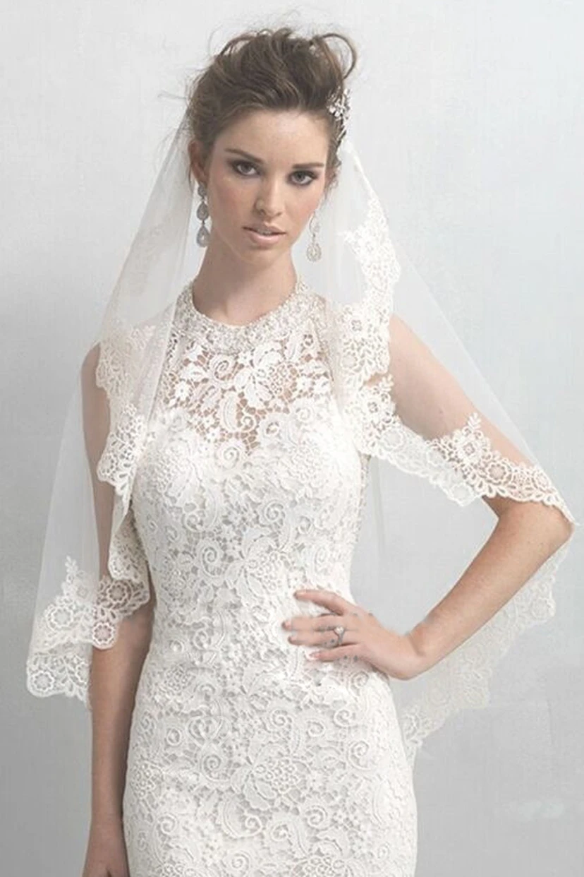 Soft Tulle Elbow Veil with Lace Applique Edge
