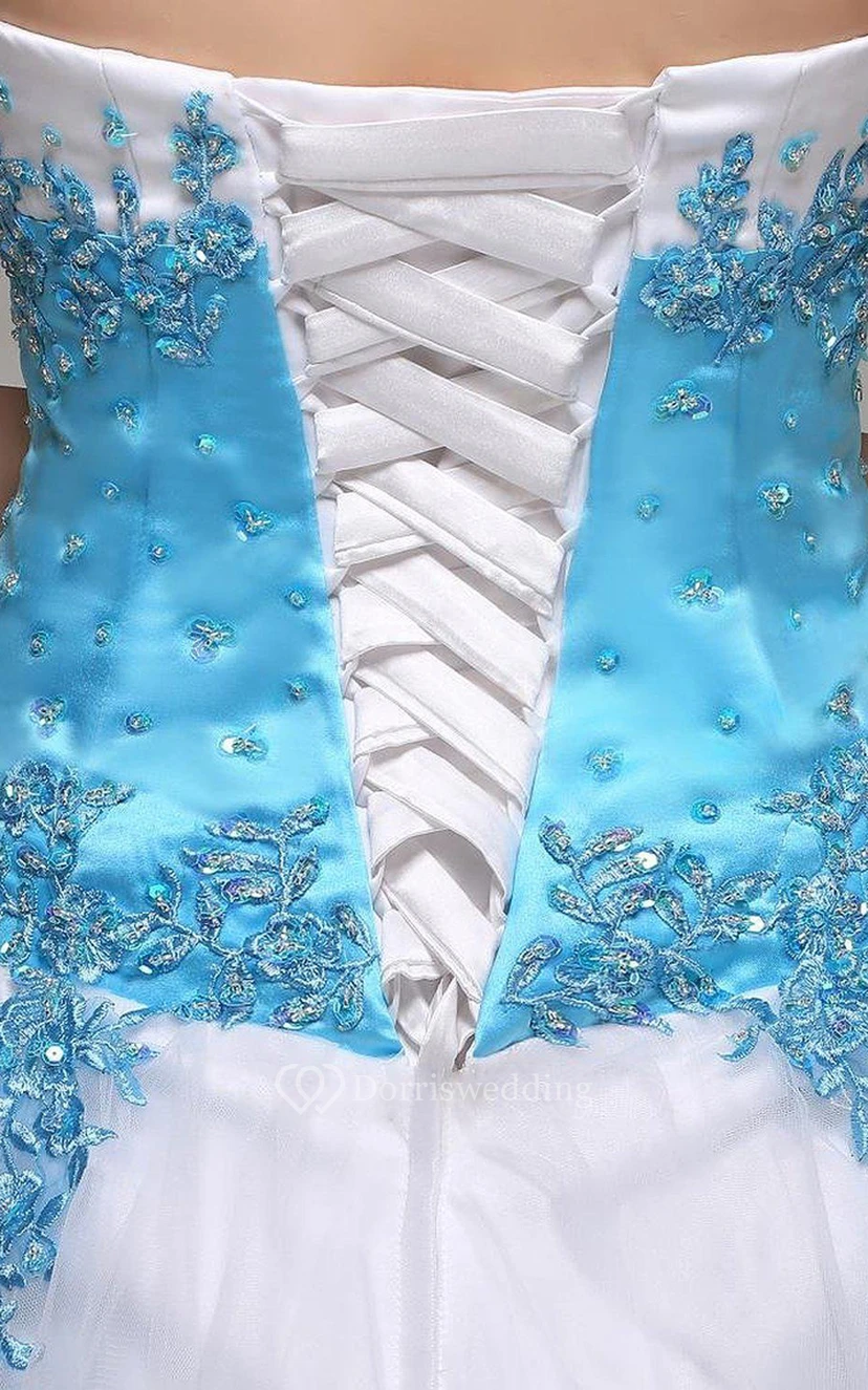 Ballkleid aus Tüll mit Herzausschnitt, Applikationen und Perlenstickerei view 5
