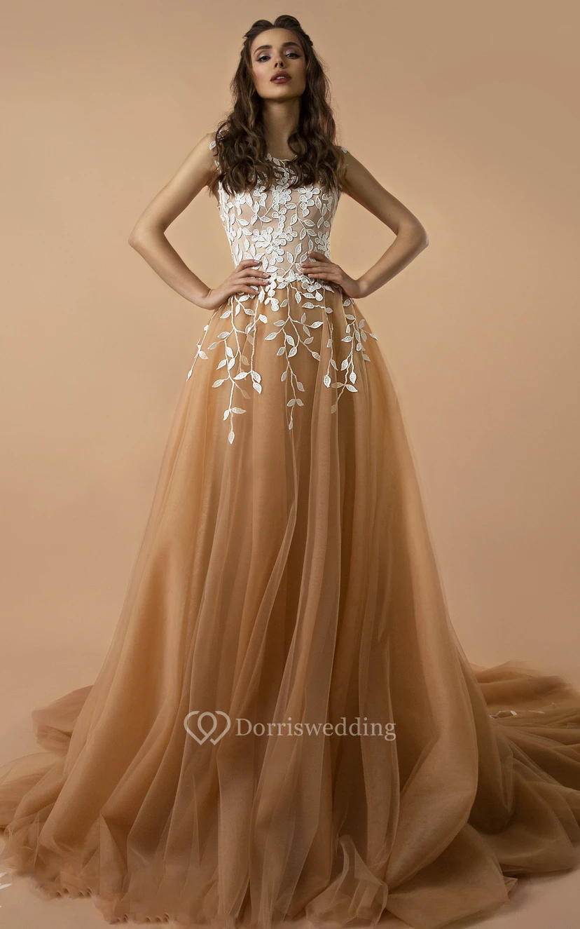 Robe de soirée élégante en dentelle, coupe trapèze, col bateau, longueur au sol, boutonnée et ornée d'appliques