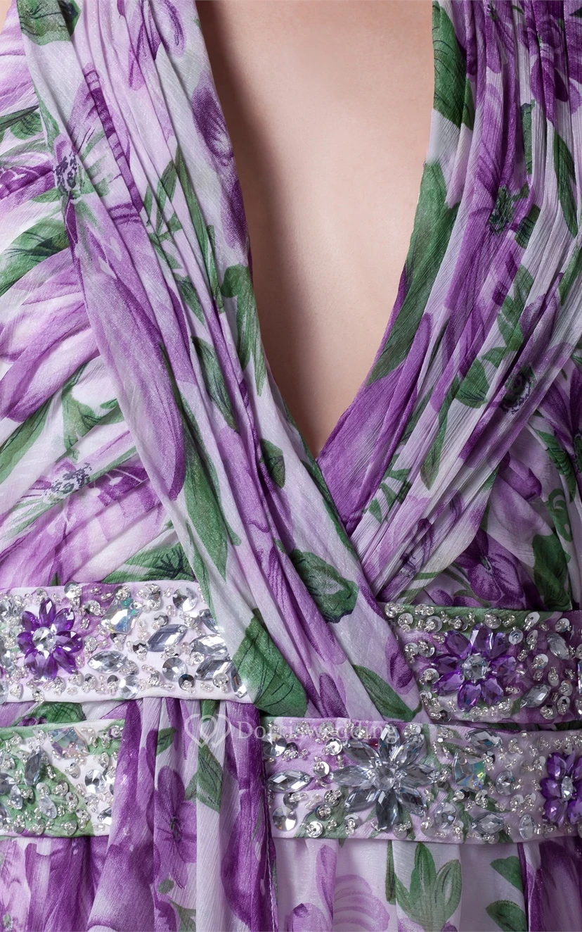 Robe longue plissée sans manches à décolleté plongeant, taille ornée de bijoux et dos nu view 5