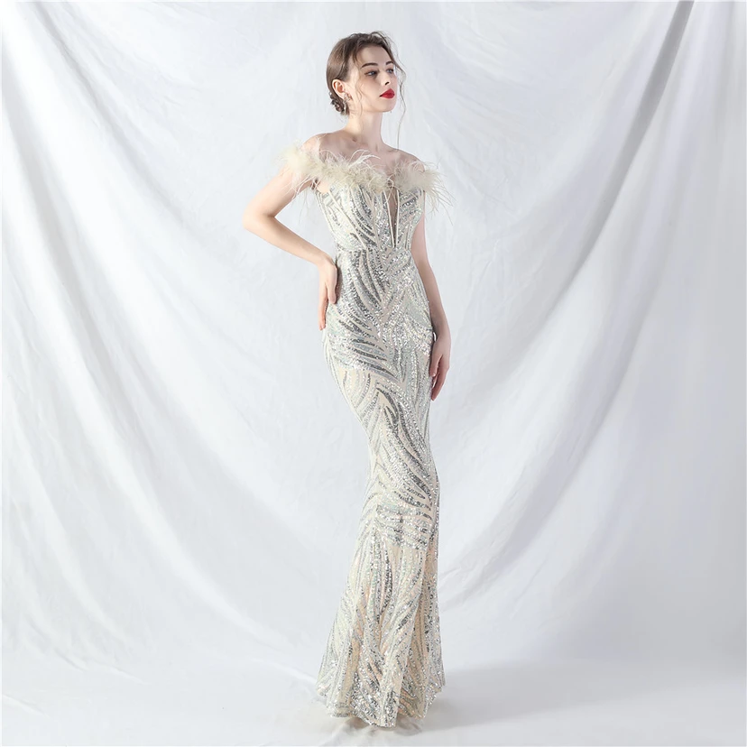 Robe de soirée haut de gamme à sequins, ornée d'un gilet à taille en arêtes de poisson et de plumes d'autruche. view 42
