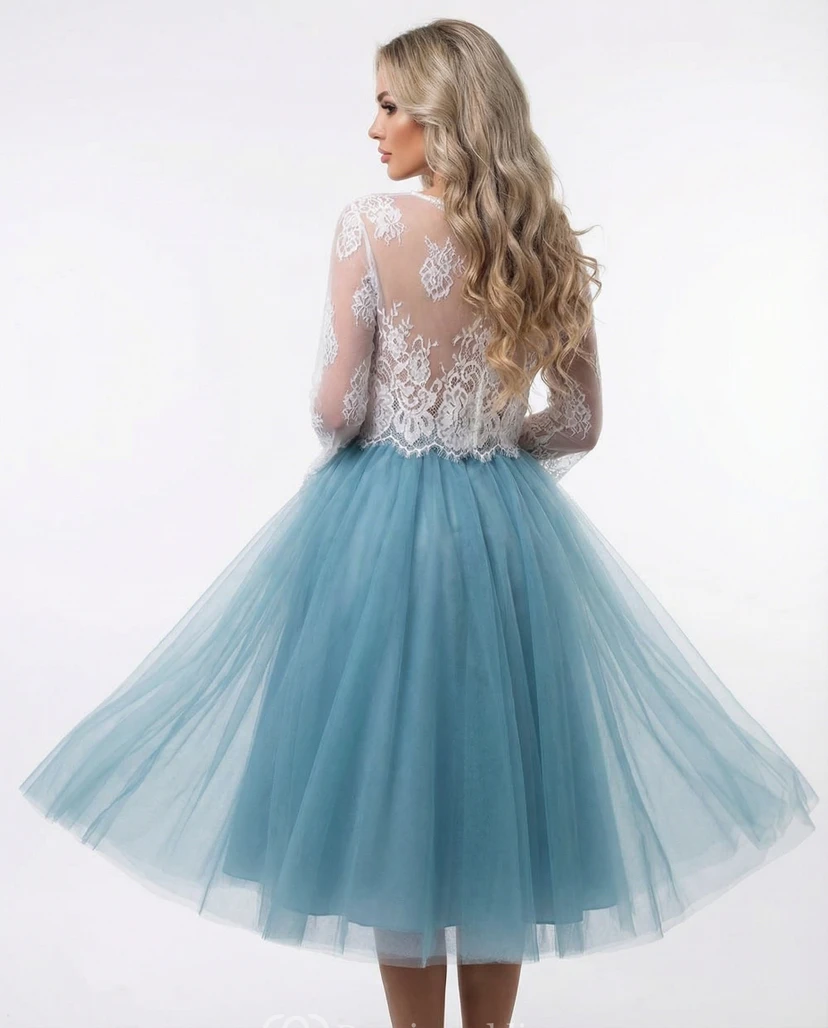 Zweiteiliges Kleid aus Spitze und Tüll für den Abschlussball view 2