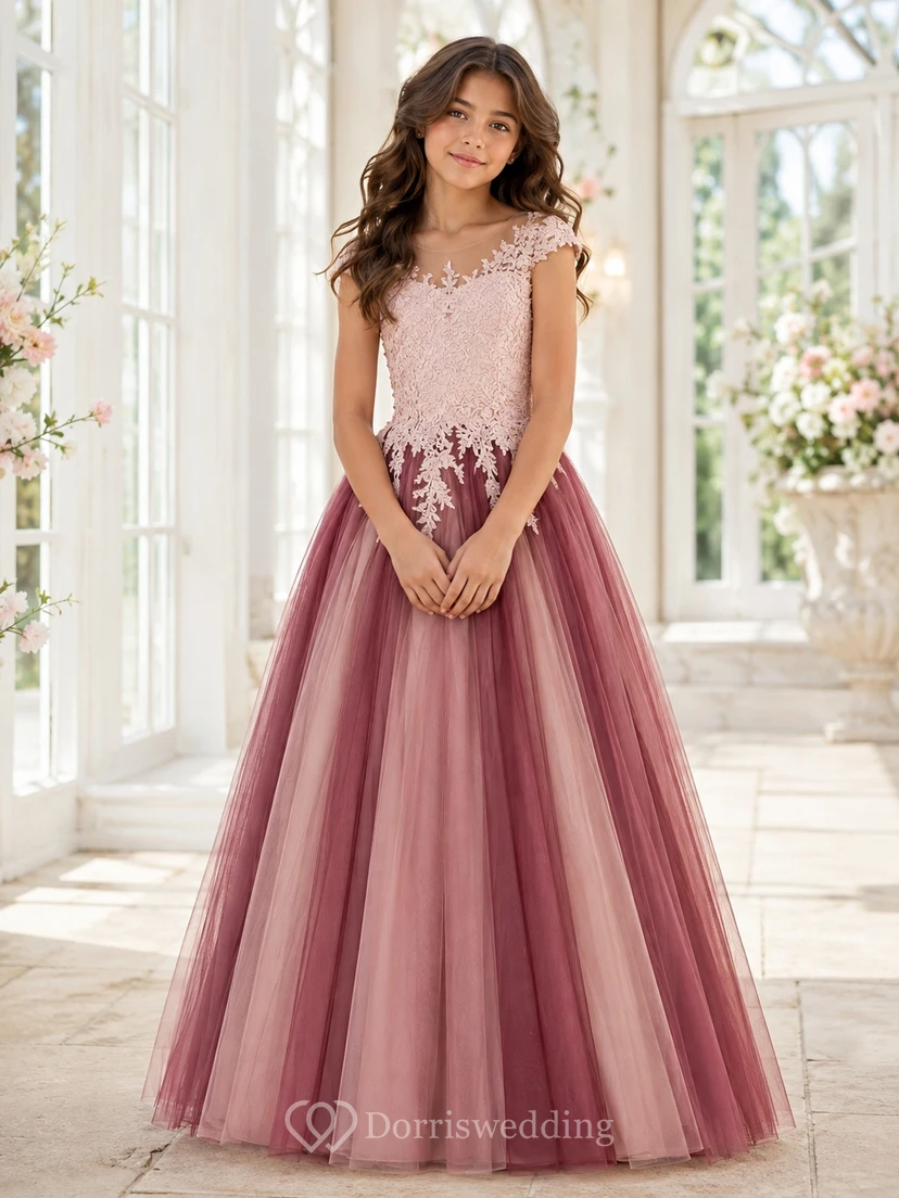 Robe de demoiselle d'honneur junior bordeaux, coupe trapèze, manches courtes illusion festonnées, dentelle, tulle, appliques florales élégantes