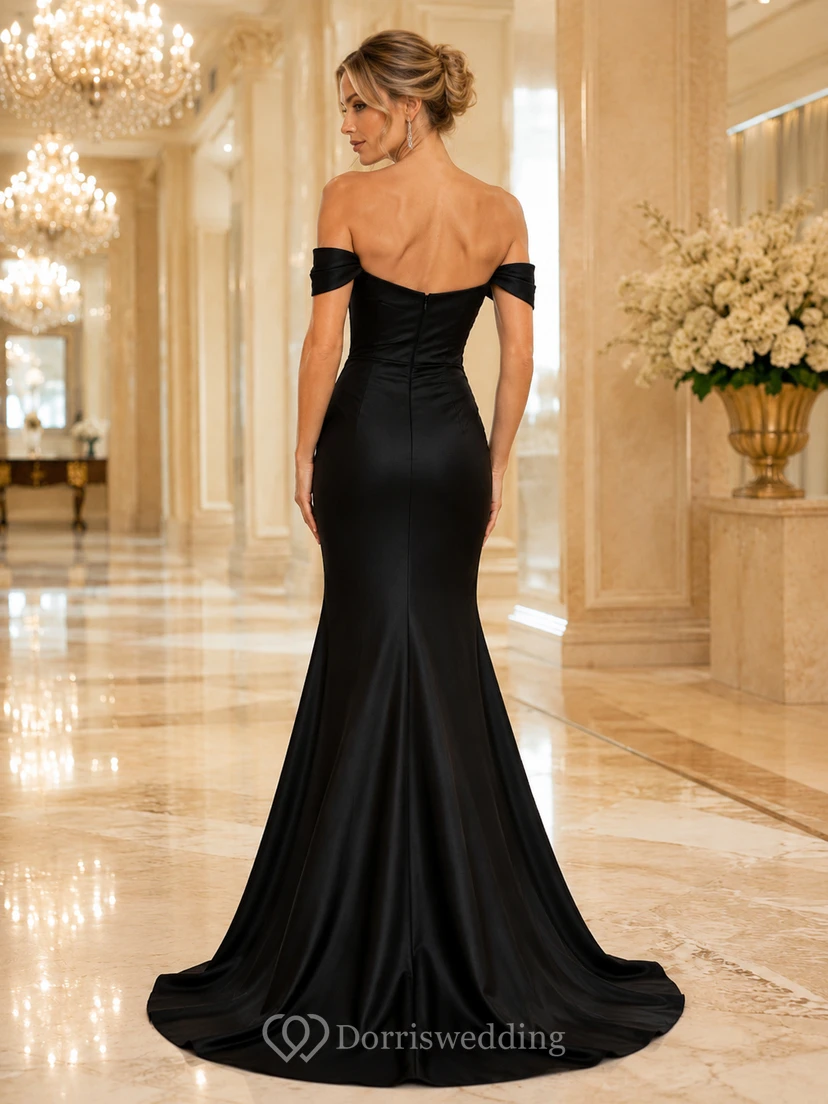 Schwarzes schulterfreies, gerafftes Meerjungfrauen-Abendkleid view 2