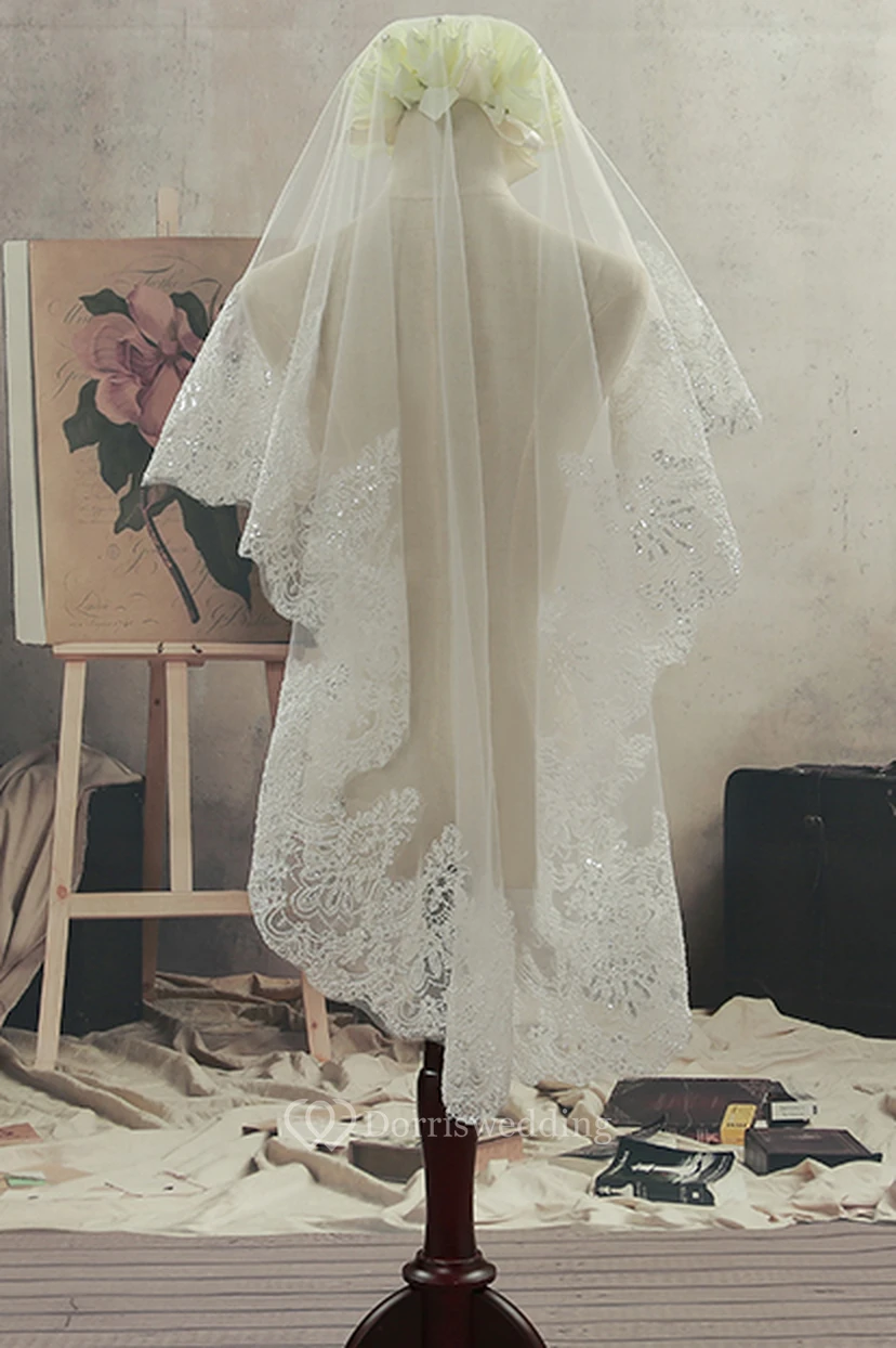 Simple Short Fingertip Tulle Wedding Veil with Beading and Lace Edge view 3