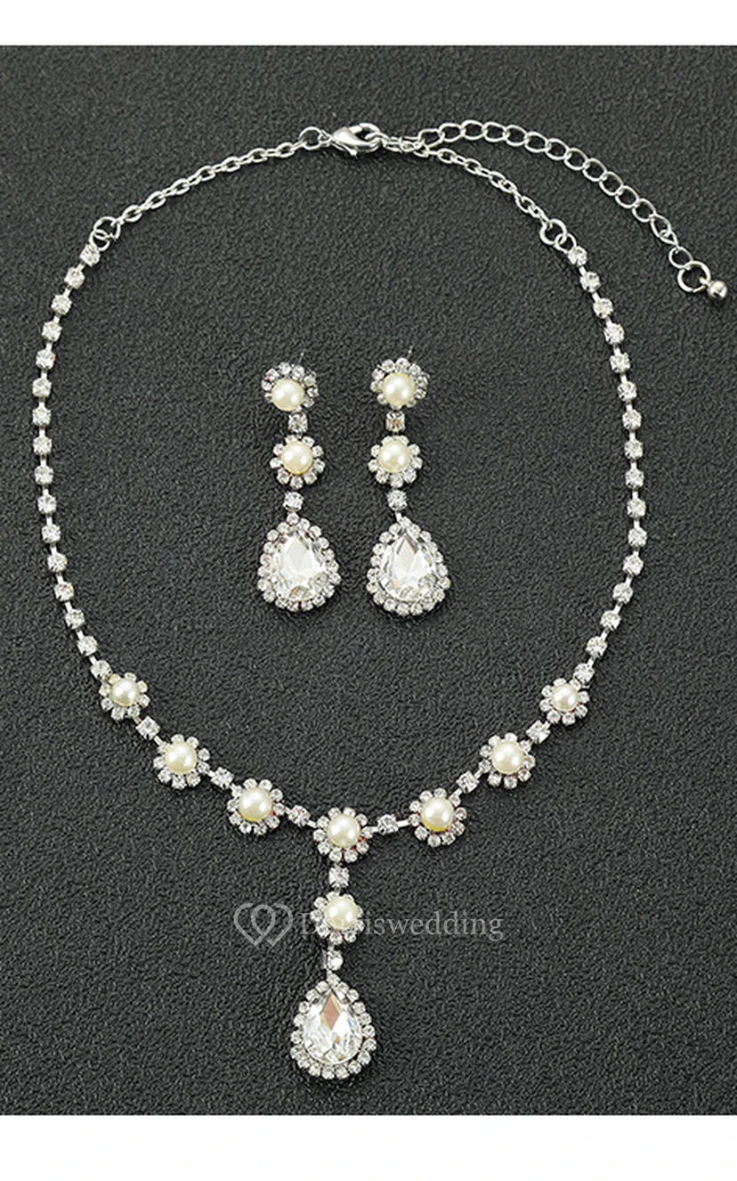 Unique Flower Shaped Rhinestone Necklace and Earrings Jewelry Set view 2