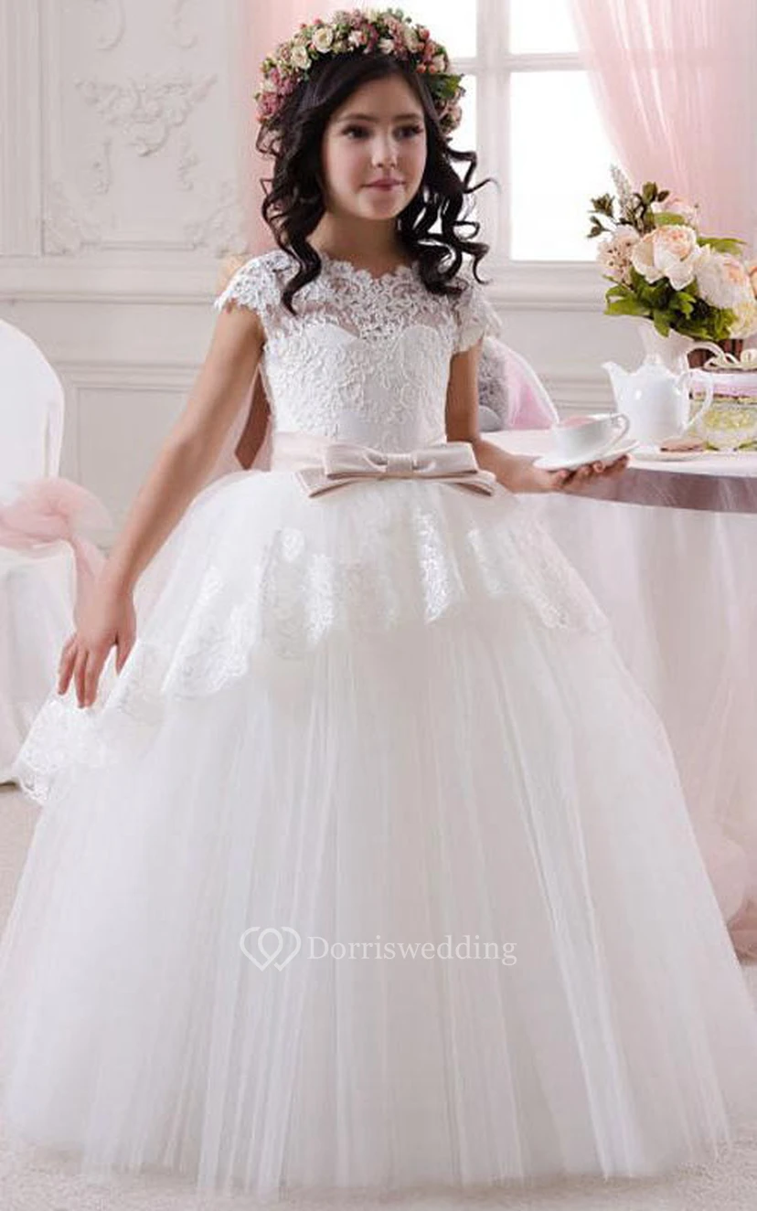 Robe de bal princesse à col festonné en tulle et dentelle pour demoiselle d'honneur view 3