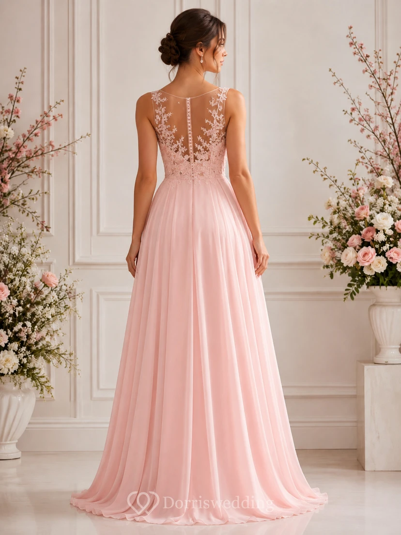 Vestido de dama de honor de encaje con corte en A, escote en V, sin mangas y apliques de encaje, largo hasta el suelo. view 2