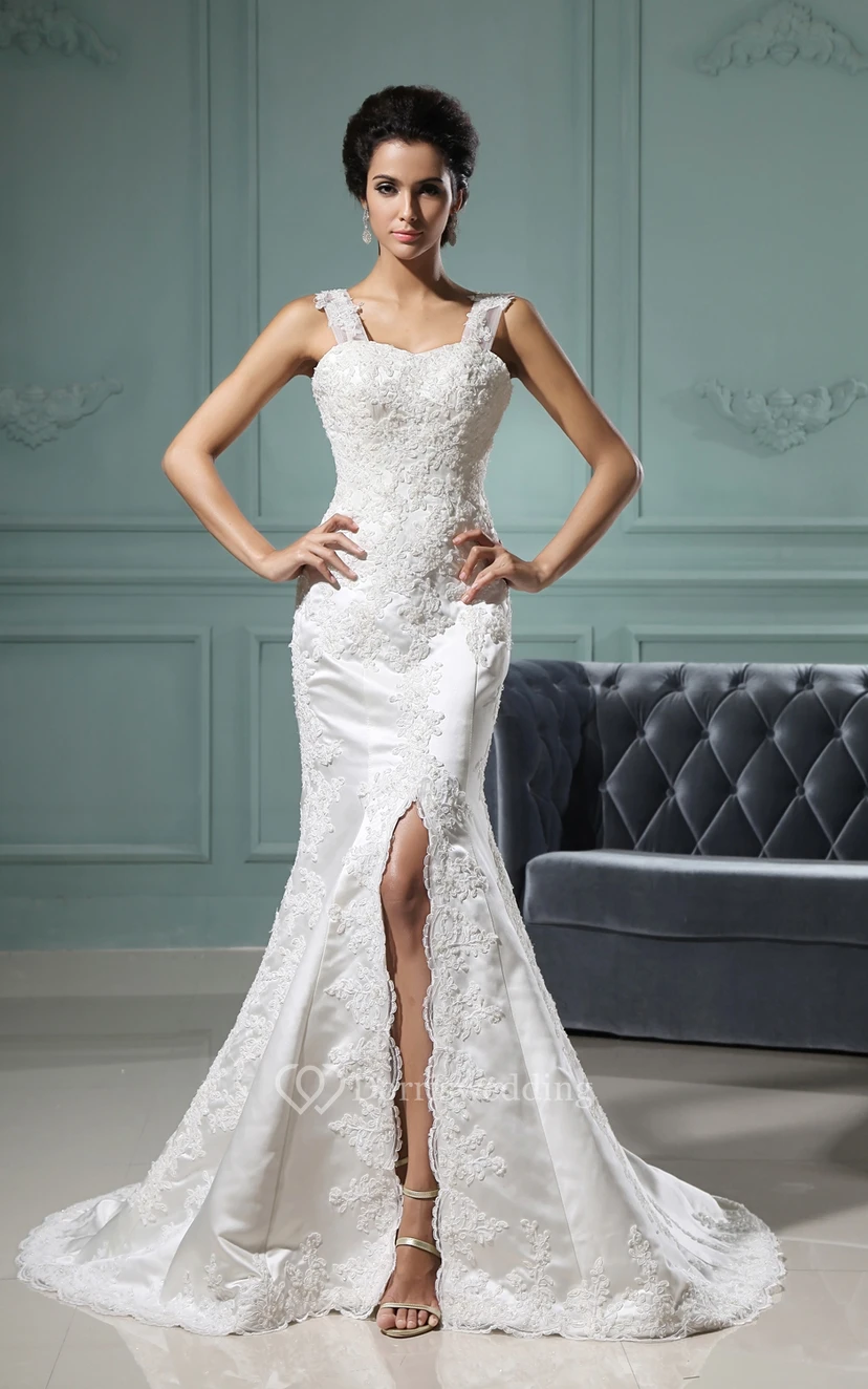 Sweetheart Strap-Neckline Front-Split Dress With Lace Detailing