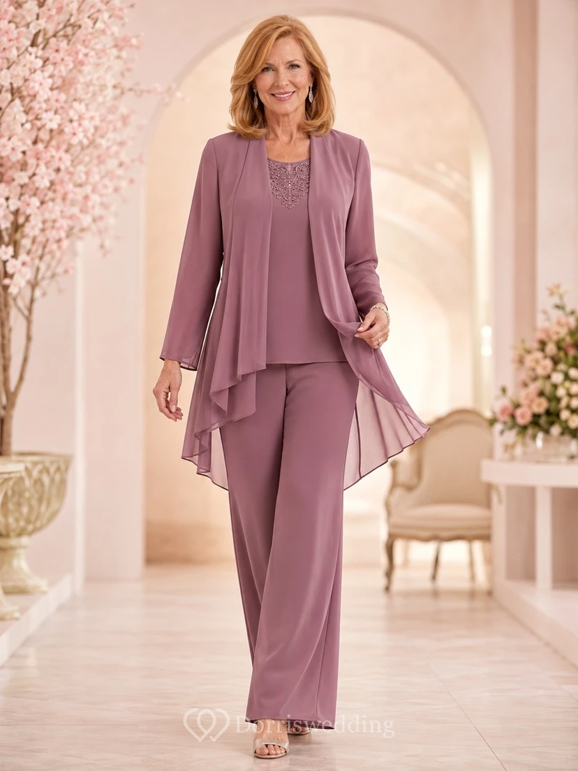 Zweiteiliger, mauvefarbener Chiffon-Hosenanzug mit langen Ärmeln und Lagen für lässig-elegante Anlässe – ideal für ältere Bräute.