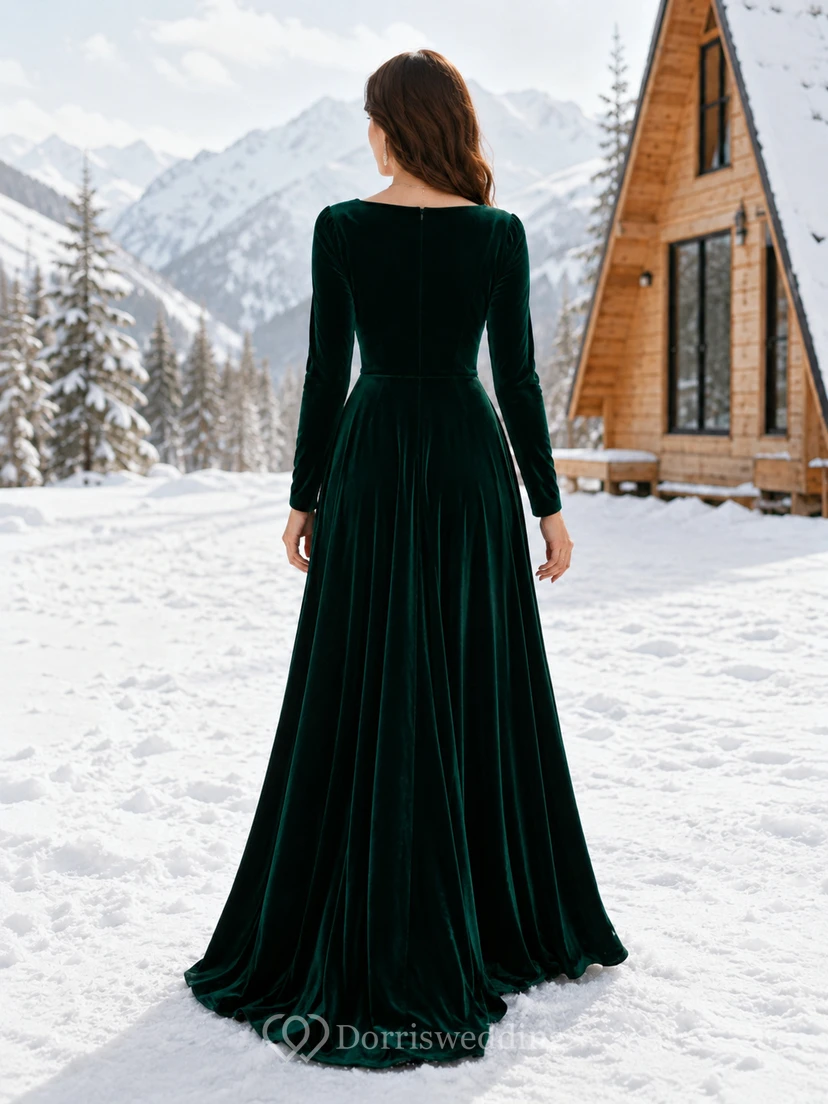 Emerald Velvet Sweetheart Long Sleeve Winter Cabin Gown view 2