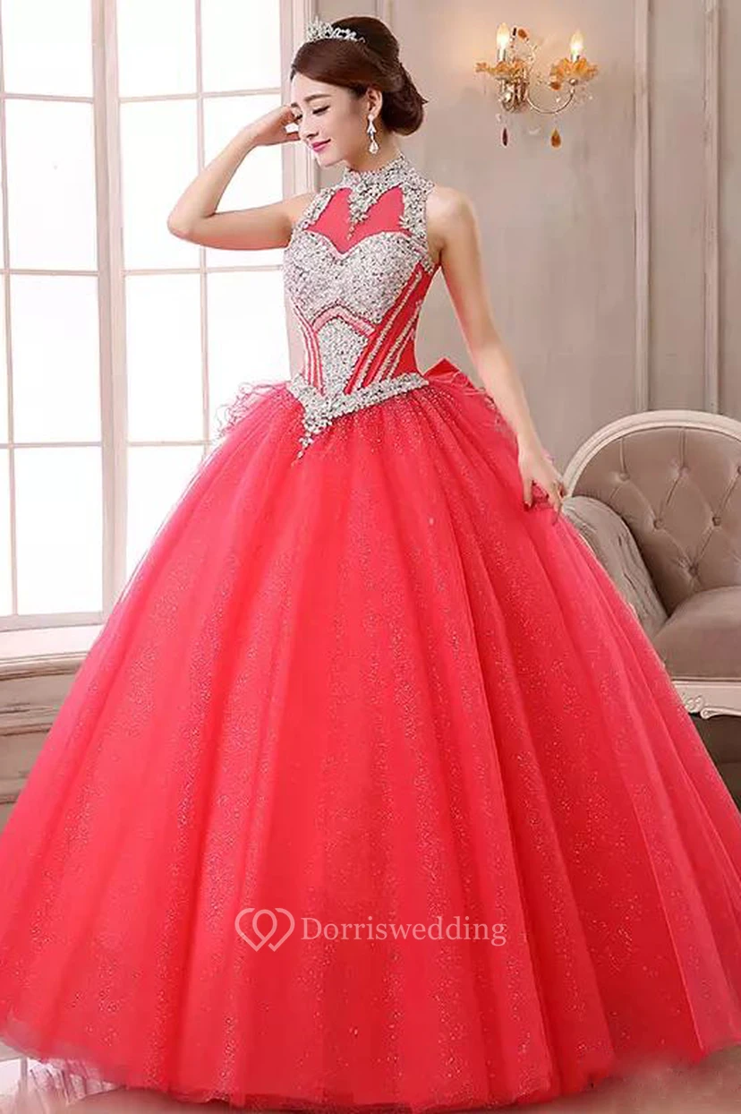Vestido de fiesta largo de organza y tul sin mangas con cuello alto y abertura en la espalda con cordones. view 6