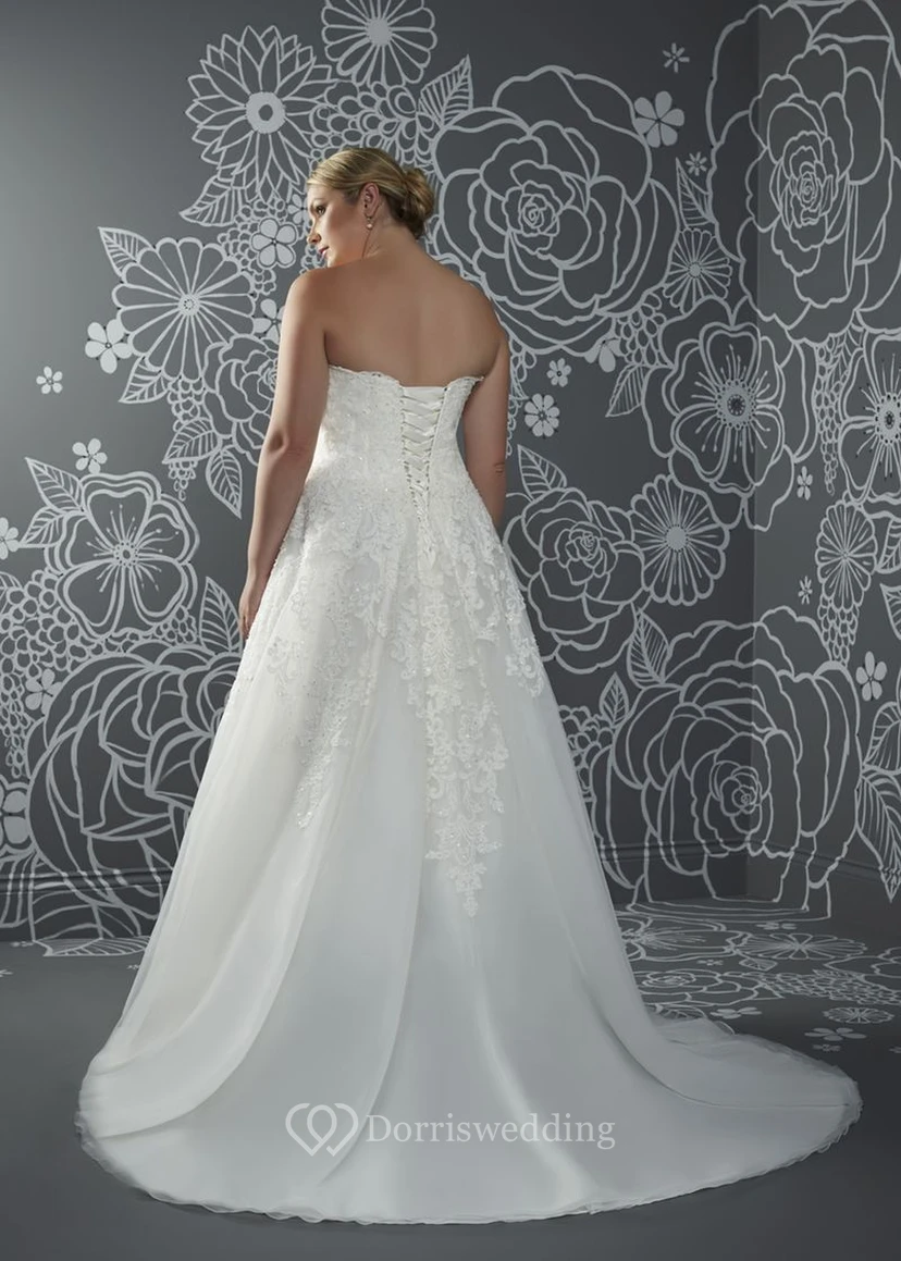 A-Line Floor-Length Sweetheart Sleeveless Satin Court Train Lace-Up Back Appliques Dress view 2