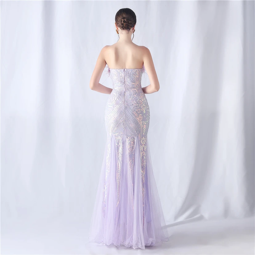 Vestido de noche de malla con lentejuelas y top palabra de honor con estampado de plumas de avestruz y flores para bodas y reuniones. view 38