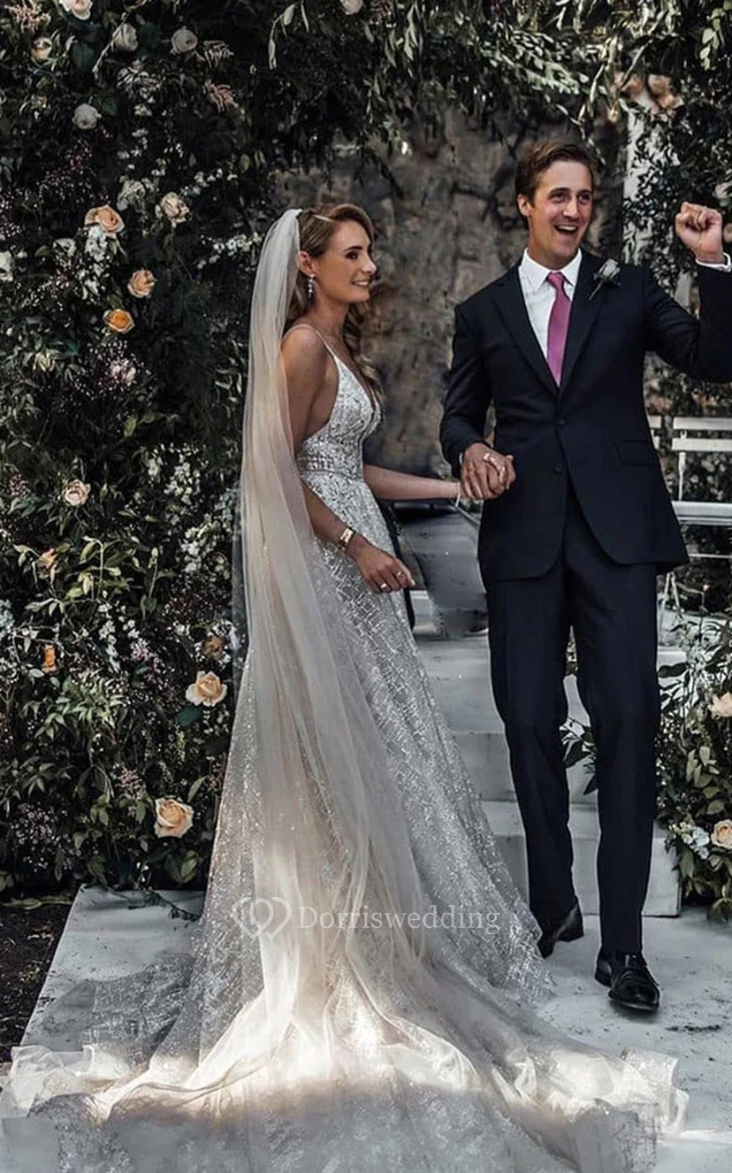 Spaghettiträger-Ballkleid, A-Linie, sexy, perlenbesetzt, plissiert, Boho-Hochzeitskleid view 3