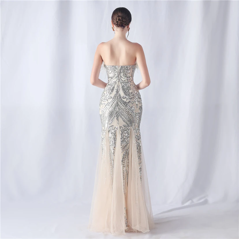 Vestido de noche de malla con lentejuelas y top palabra de honor con estampado de plumas de avestruz y flores para bodas y reuniones. view 14