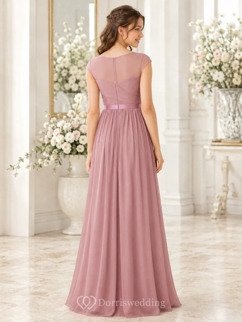 Altersgerechtes, formelles, bodenlanges Brautjungfernkleid aus Chiffon in Altrosa mit kurzen Ärmeln und Herzausschnitt. view 2