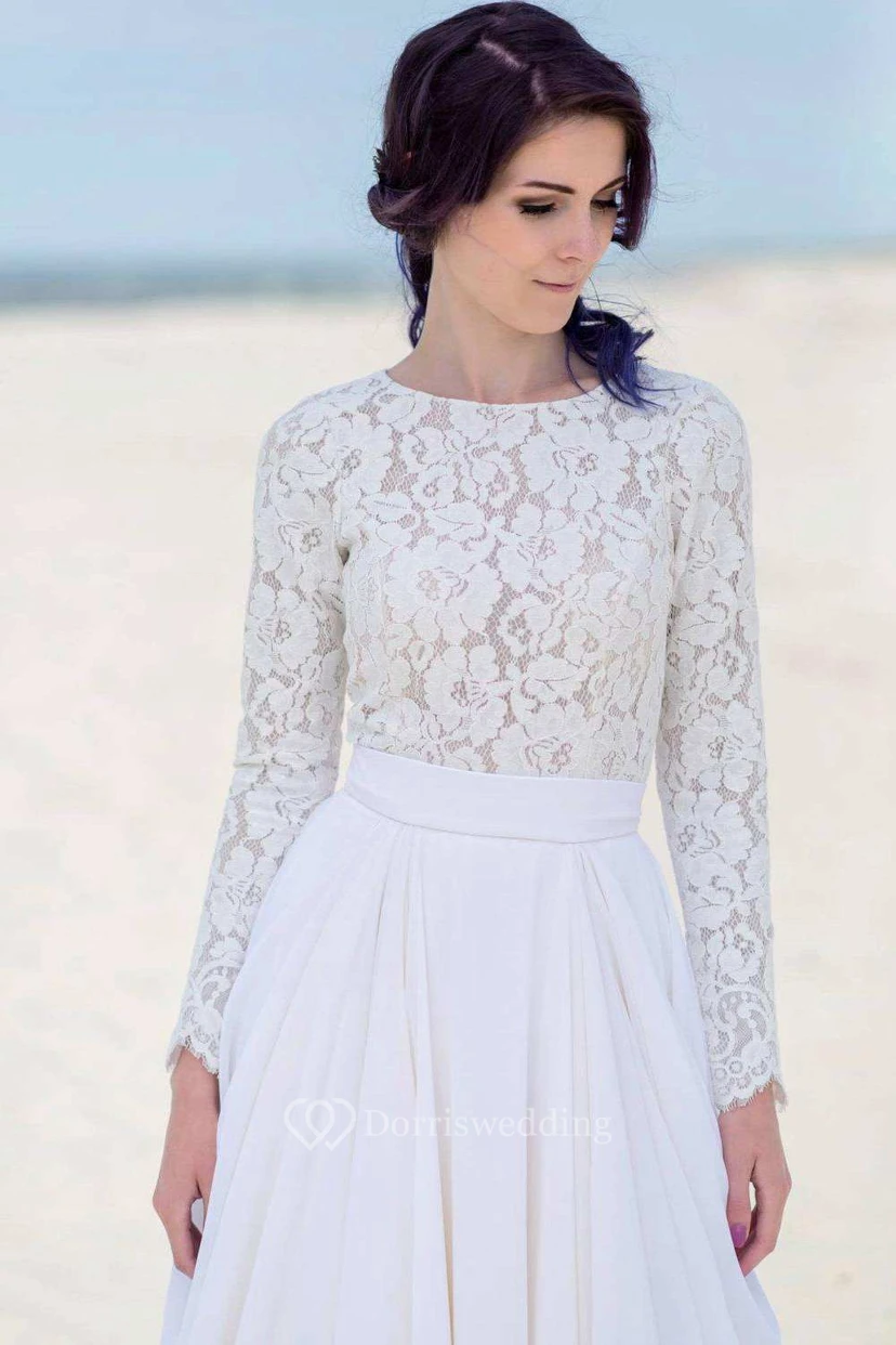 Vestido de novia de gasa, satén, encaje, botones y cremallera view 3