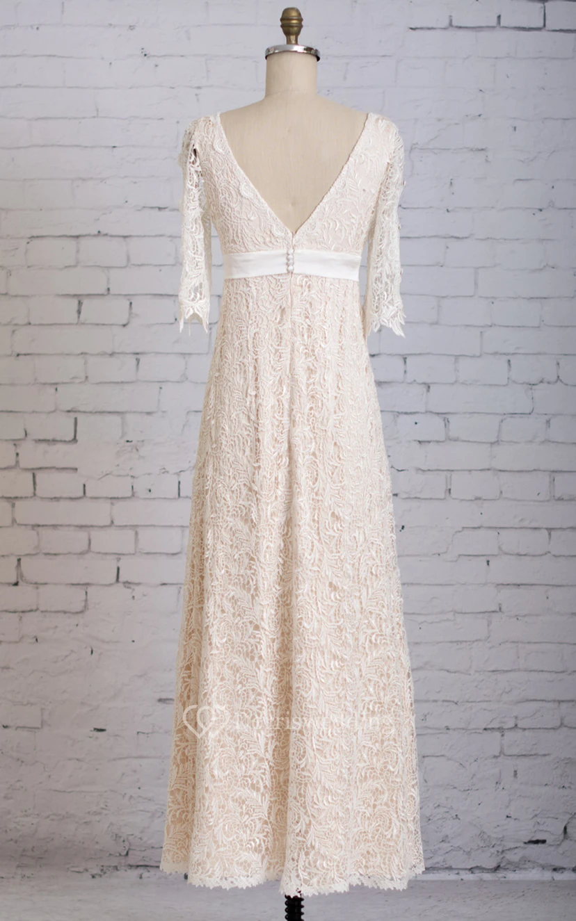 Kleid in Säulenform mit V-Ausschnitt am Rücken, halben Ärmeln und Illusionskragen, bodenlang view 2