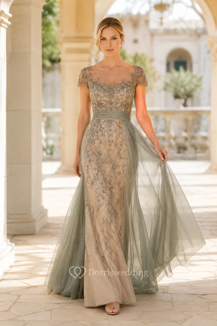 Robe de soirée fourreau en dentelle perlée à manches courtes couleur sauge avec surjupe en tulle