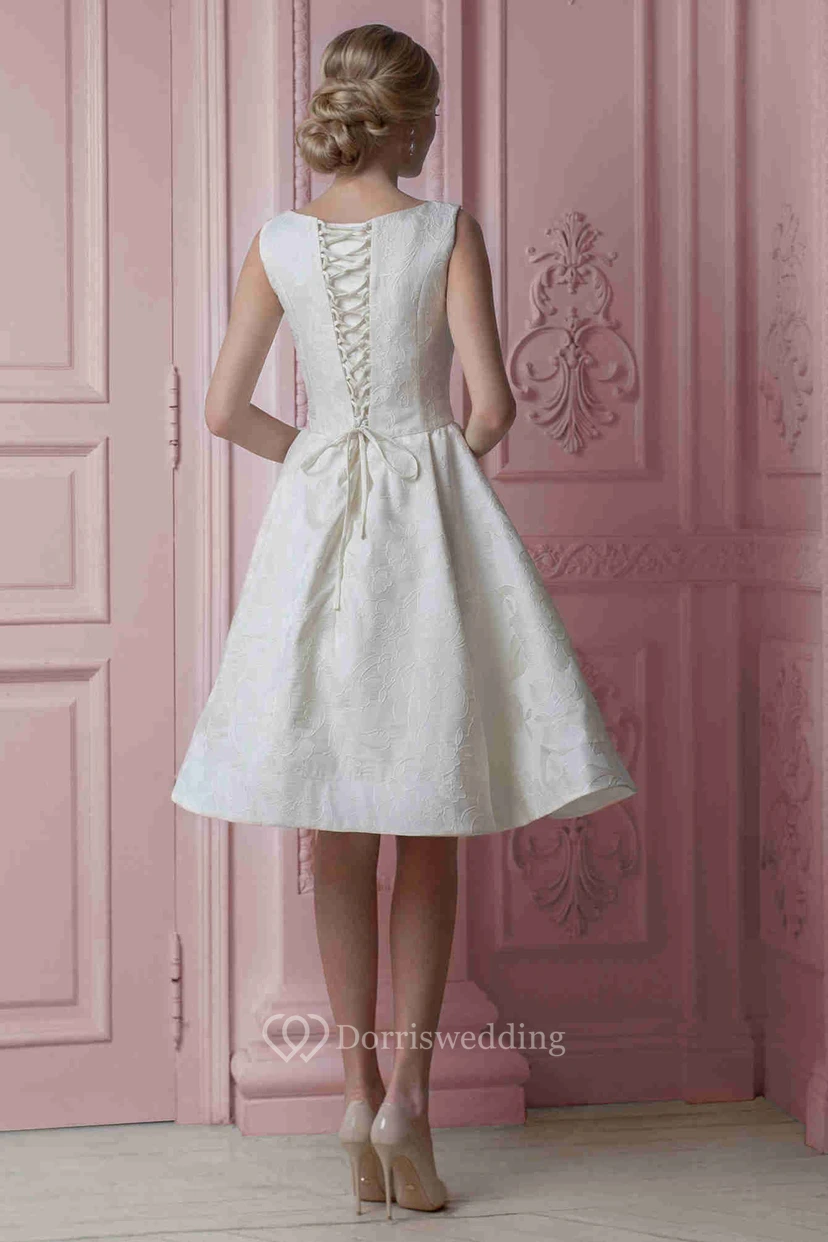 Vestido de novia midi de satén floral con escote corazón, lazo y cordones. view 2