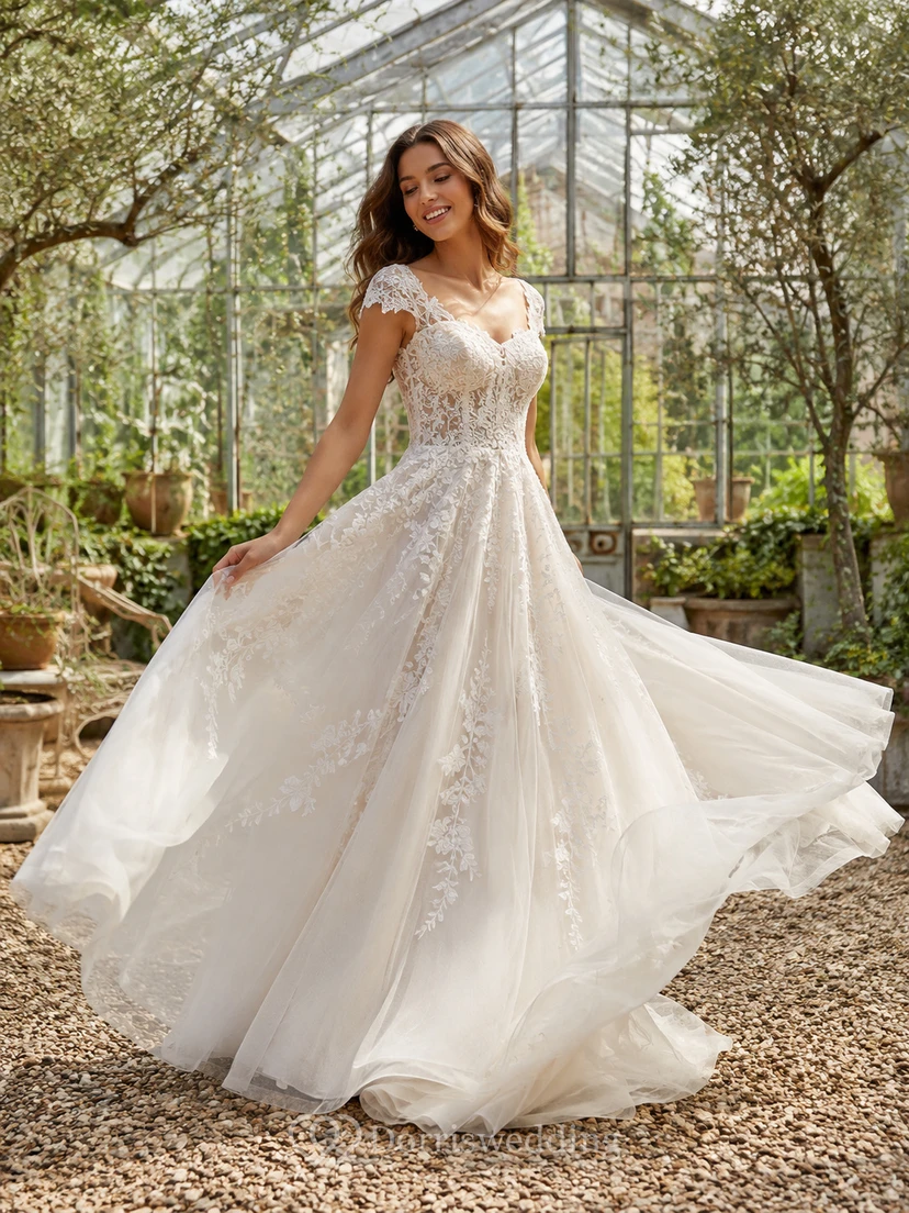 Garten-Brautkleid mit schulterfreiem Schnitt, Spitzenapplikationen und A-Linie
