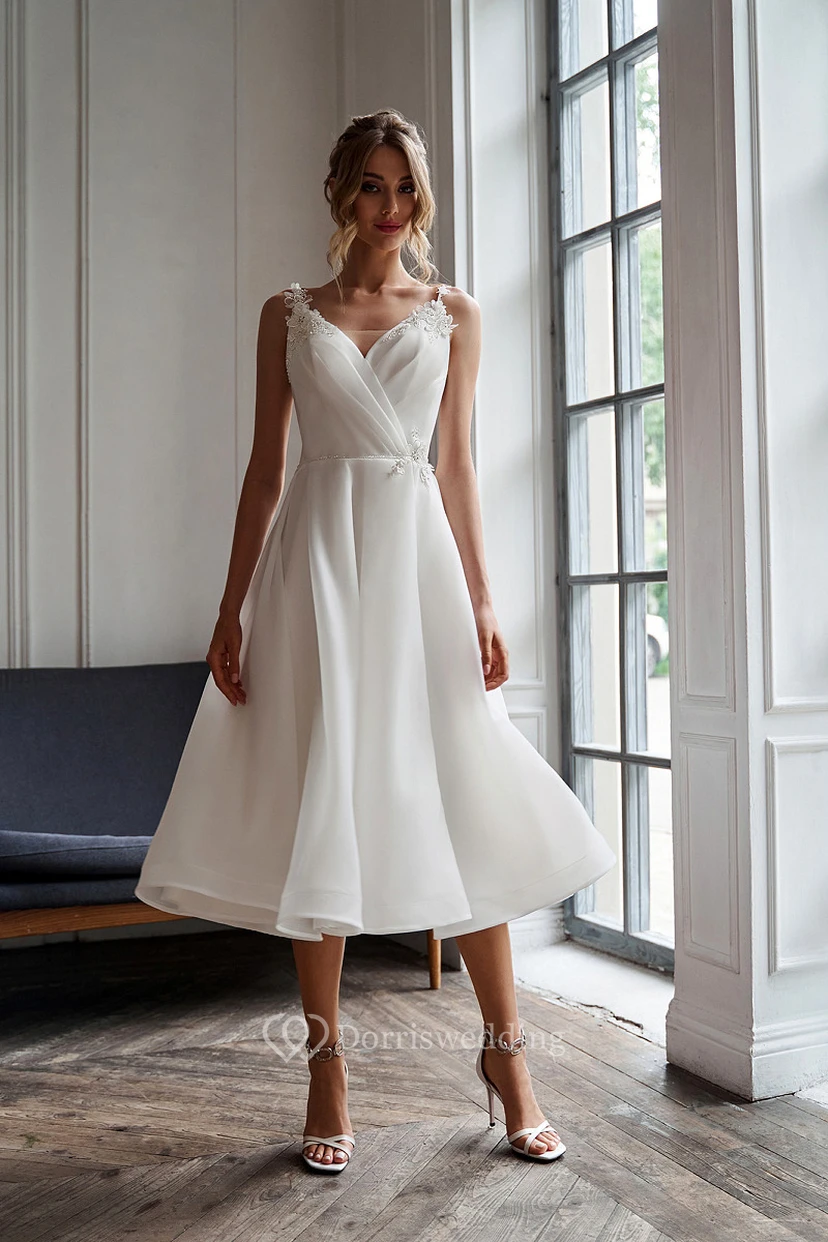 Spaghetti Chiffon Empire Criss-cross A-line Wedding Dress with Applique