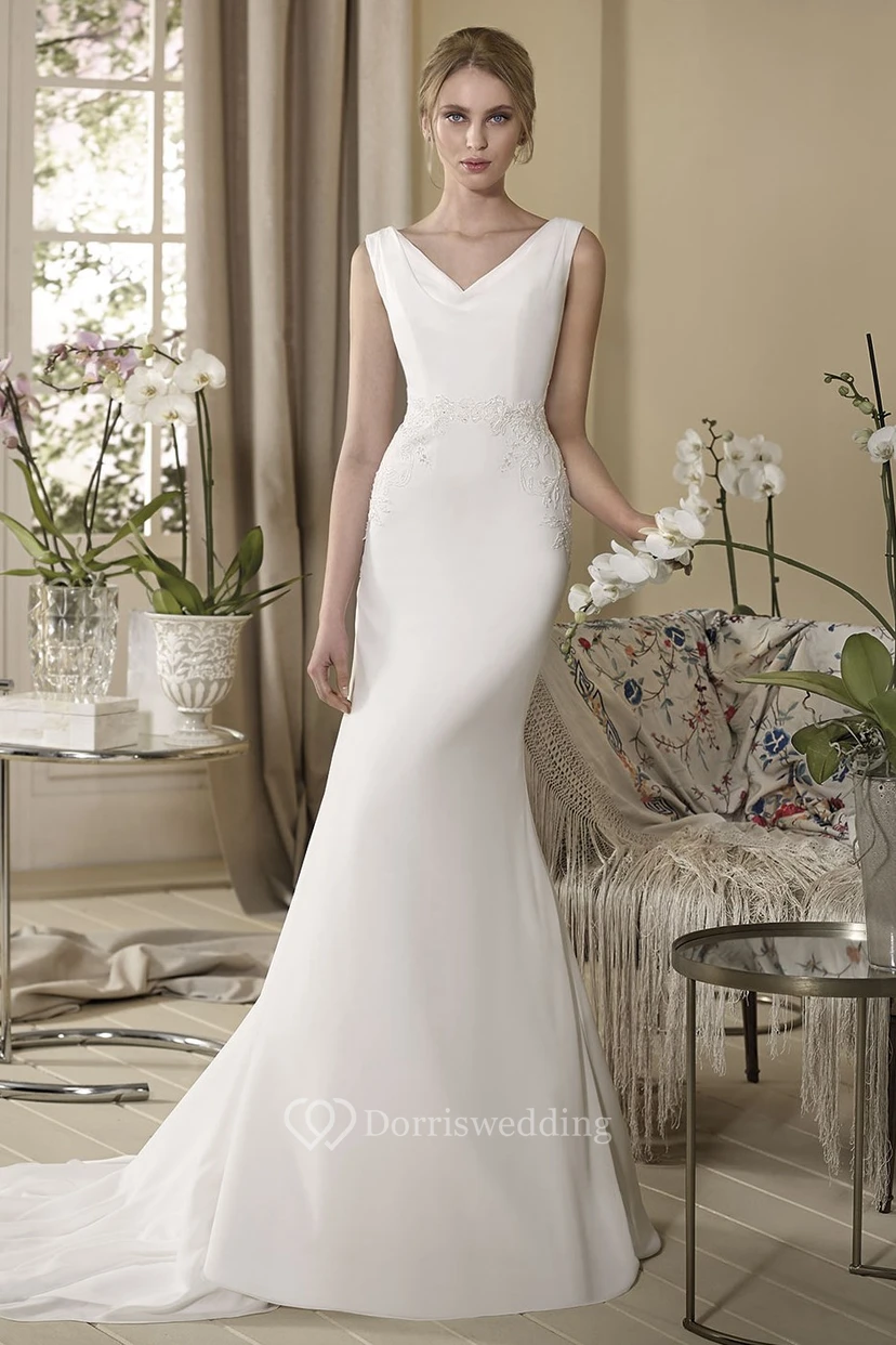 Sheath Maxi Sleeveless Appliqued V-Neck Chiffon Wedding Dress