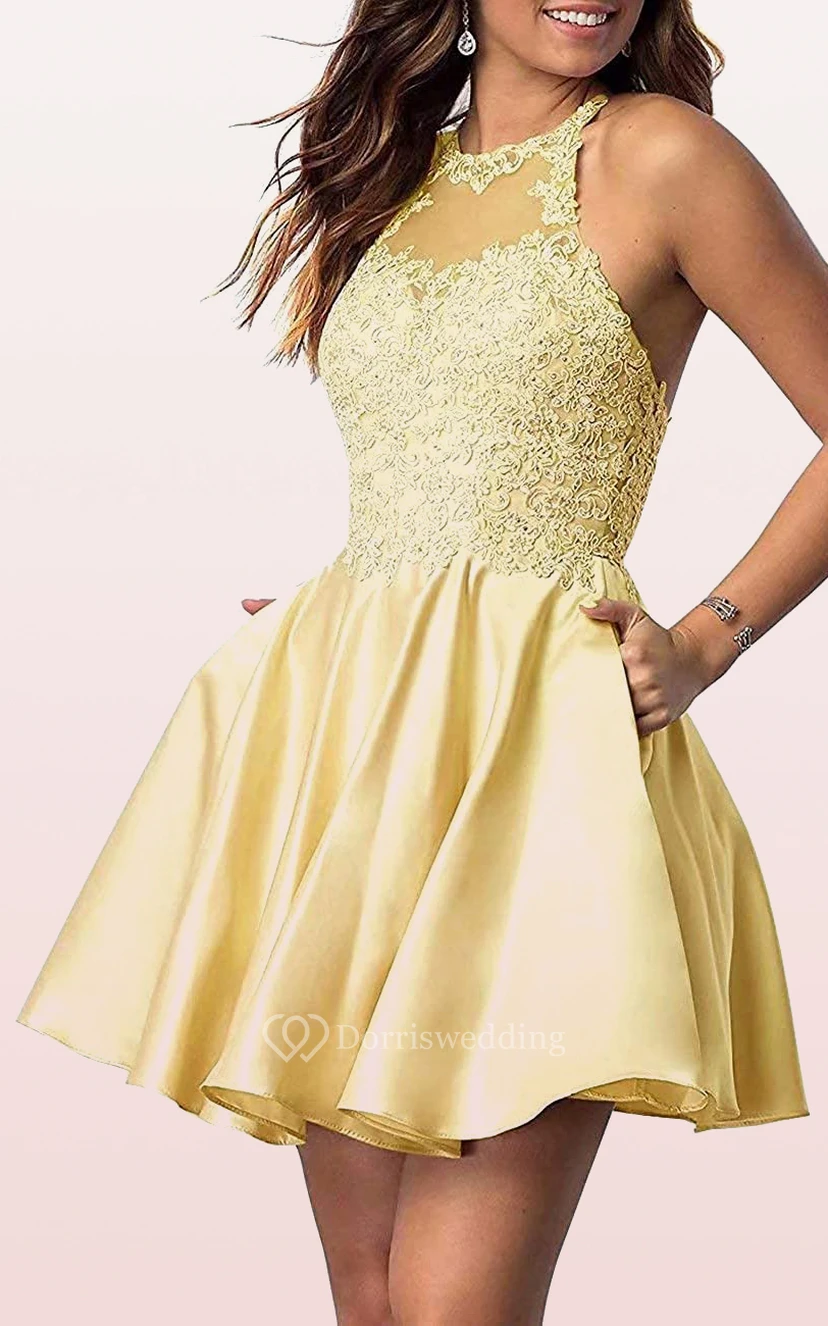 Robe de bal simple mini trapèze sans manches en satin et dentelle avec appliques view 13