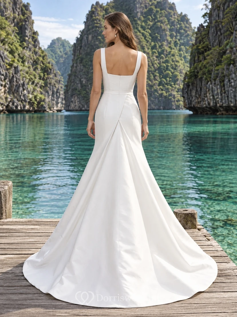 Einfaches Brautkleid im Meerjungfrauenstil mit eckigem Ausschnitt, breiten Trägern und Satin view 2