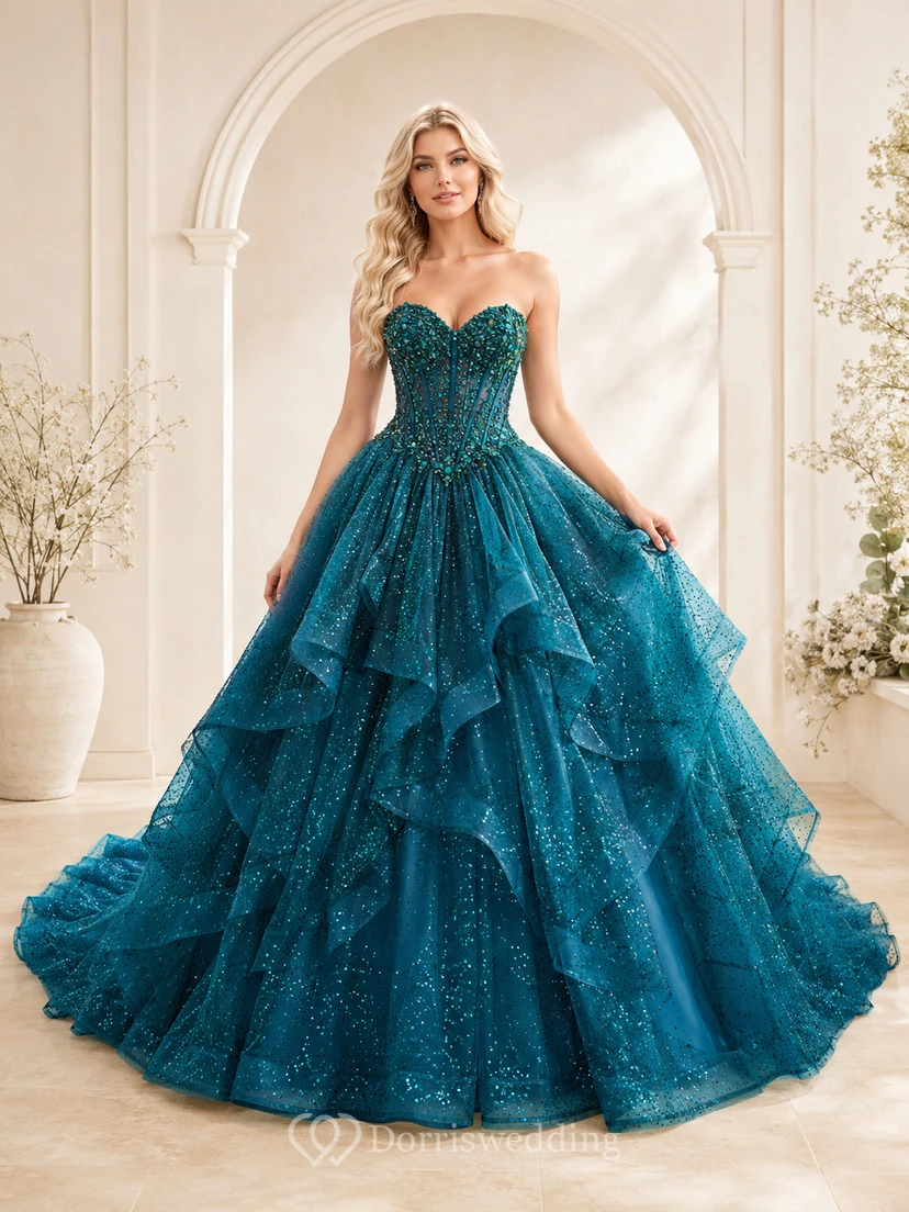 Vestido de quinceañera de lujo sin tirantes con escote corazón y volantes de encaje estilo pavo real