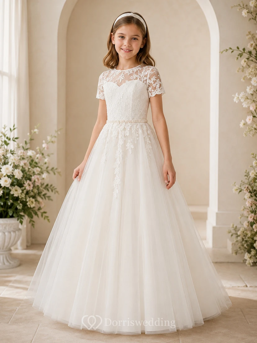 Robe de demoiselle d'honneur blanche à manches courtes en dentelle modeste pour communion