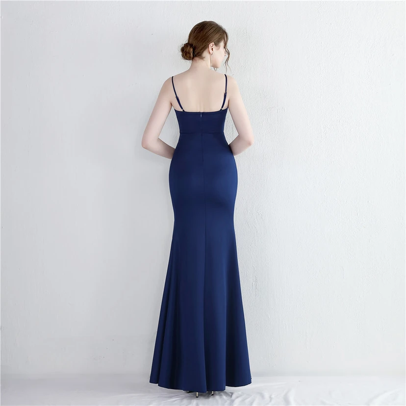 Vestido largo de satén con tirantes y abertura, estilo celebridad, corte sirena, ajustado, para bodas, modelos de coches y exposiciones. view 60