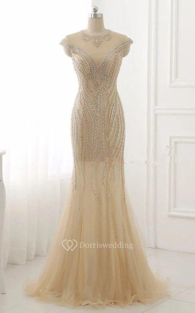 Meerjungfrauenkleid aus Tüll mit Pailletten und kurzen Ärmeln