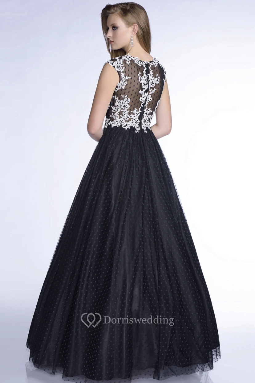 Unique A-Line Cap Sleeve Tulle Gown With Lace Appliques view 2