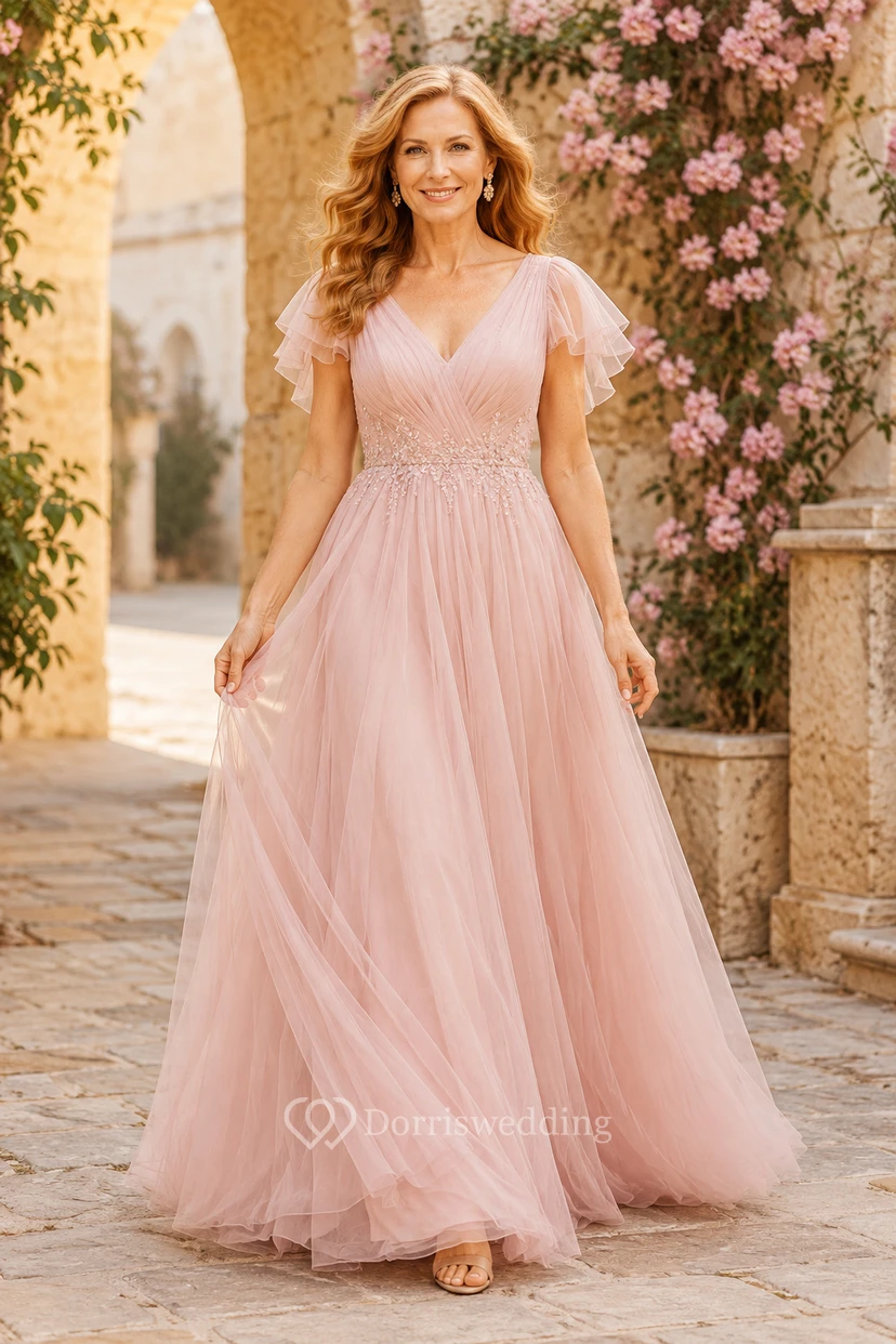 Rosafarbenes A-Linien-Kleid aus Tüll mit V-Ausschnitt und flatternden Ärmeln