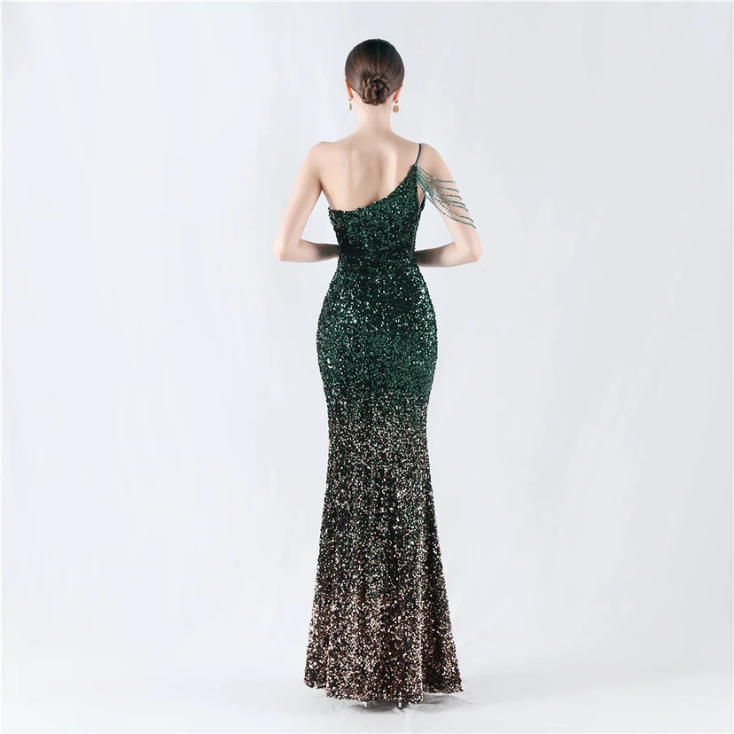 Vestido de noche asimétrico con tirantes, lentejuelas, lentejuelas y bajo de terciopelo degradado de alta densidad view 56